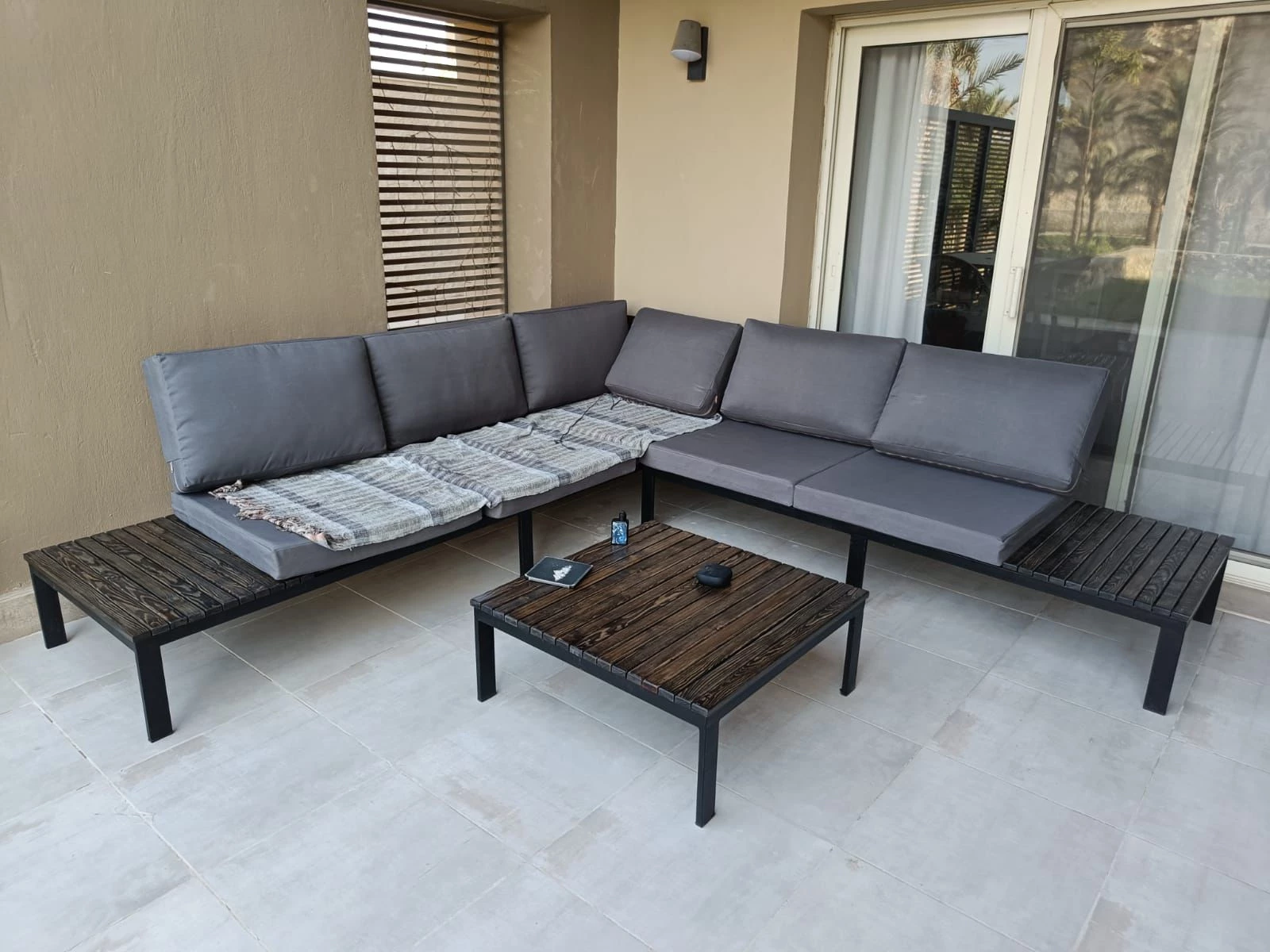 sof.13 - Set of Outdoor L-shape sofa with table